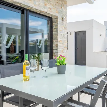 Villa Jade